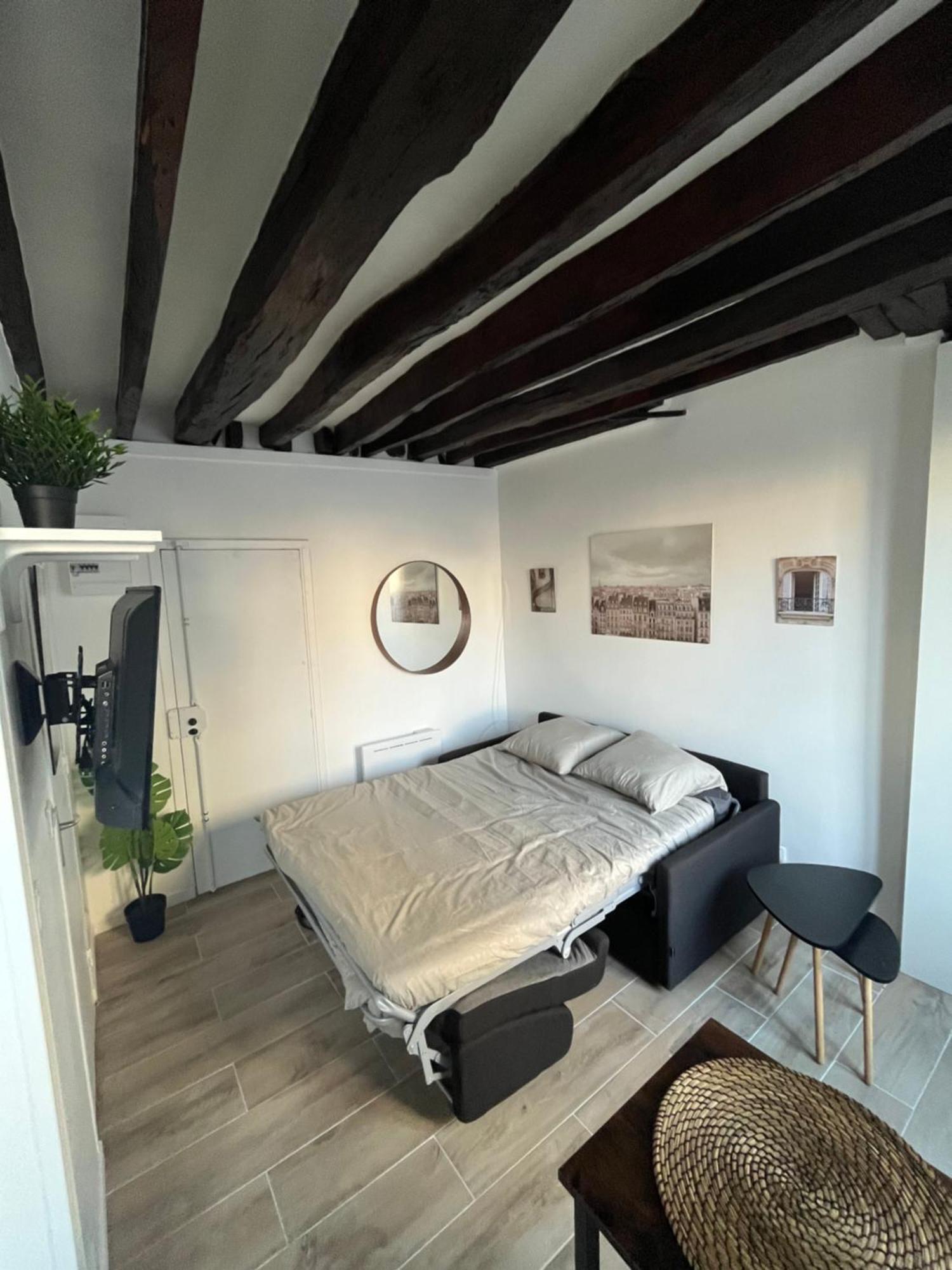 Charmant Studio Au Coeur Du Marais Paris Exteriör bild